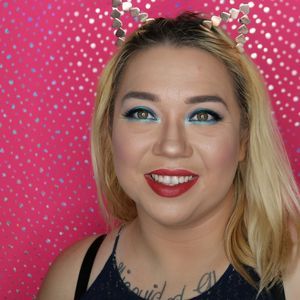 Meet your Posher, Dannelle